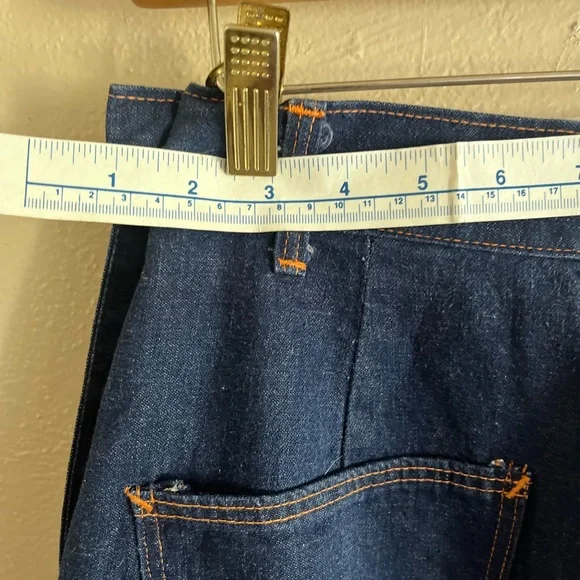 Vintage Blue Jeans - Picture 4 of 13